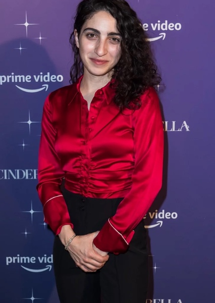 Emily Estefan photo