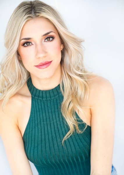 Emily Marie Wilson photo