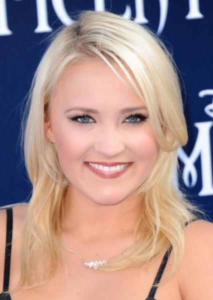Emily Osment photo