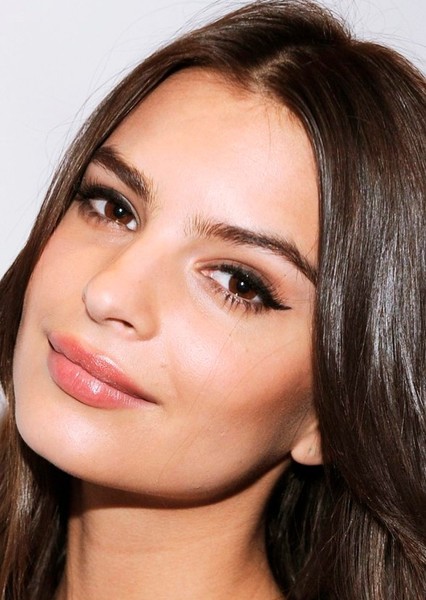 Emily Ratajkowski