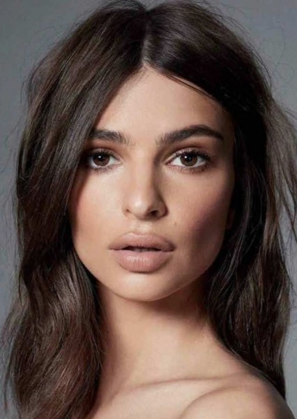 Emily Ratajkowski