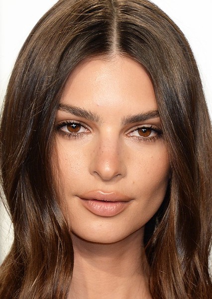 Emily Ratajkowski