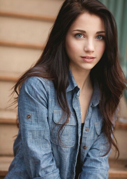 Emily Rudd