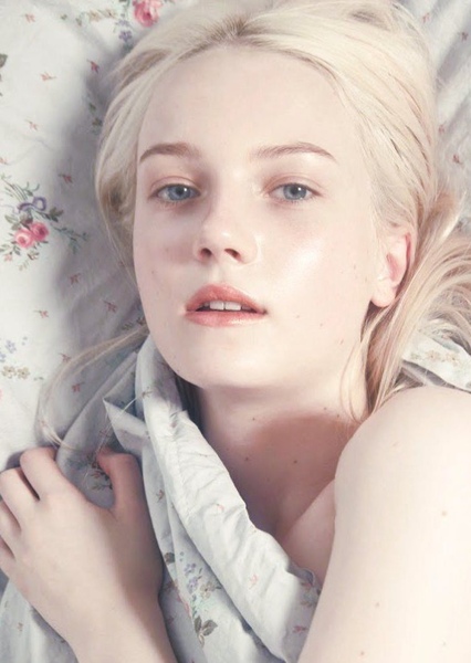 Emily Ruhl