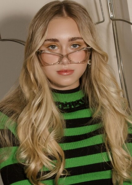 Emily Skinner photo