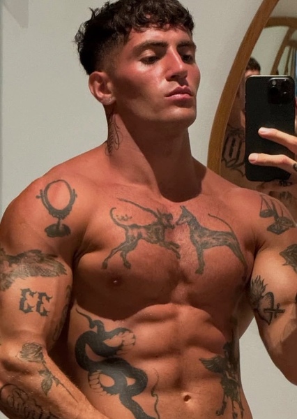 Emin Akyıldız photo