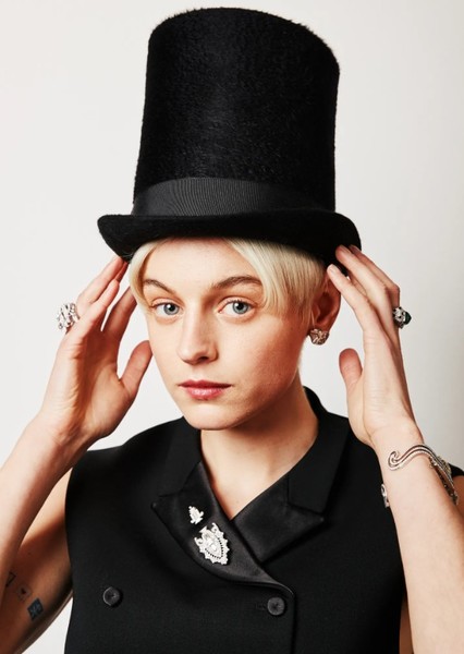 Emma Corrin photo