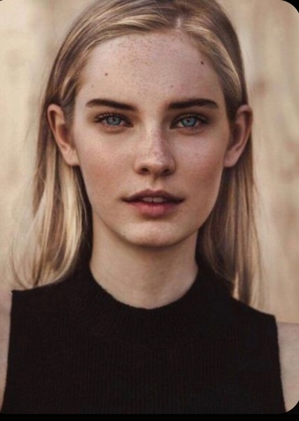 Emma DeLury photo
