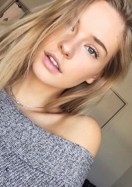 Emma DeLury photo