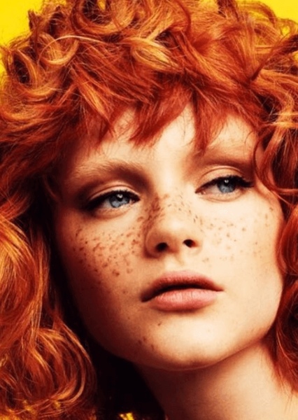 Emma Laird photo