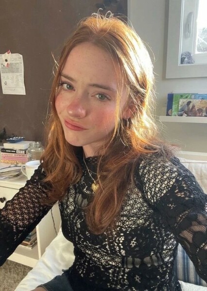 Emma Lemay photo