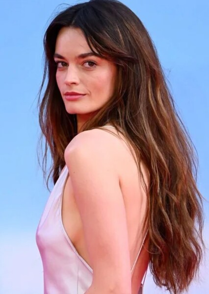 Emma Mackey photo