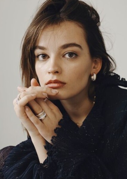 Emma Mackey