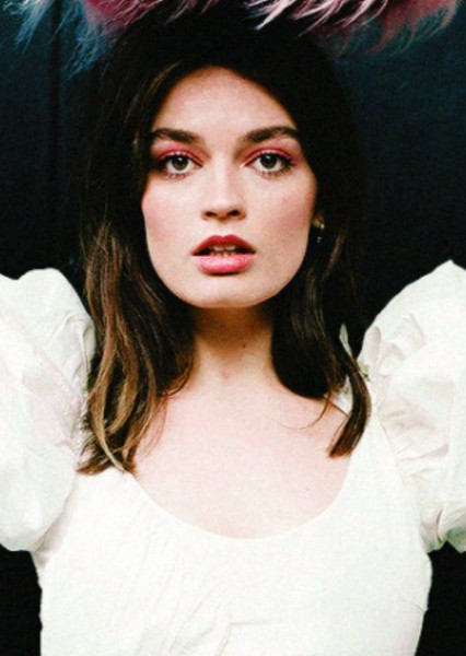 Emma Mackey photo