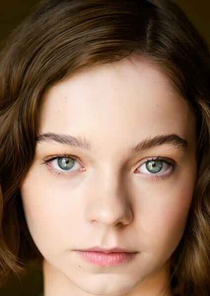 Emma Myers photo