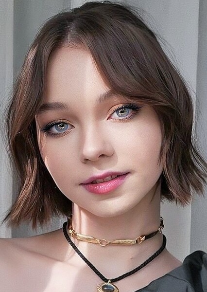 Emma Myers