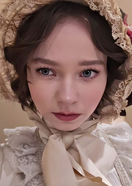 Emma Myers photo