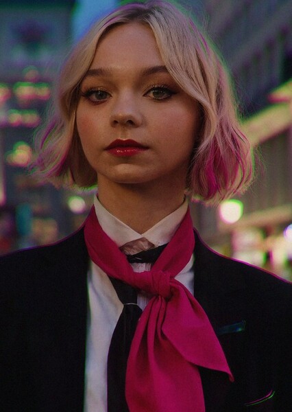 Emma Myers photo
