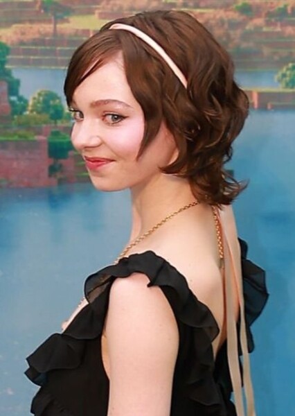 Emma Myers photo