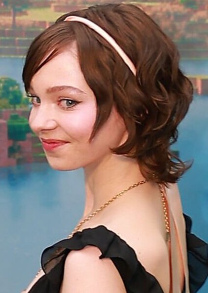 Emma Myers photo