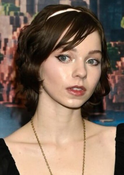 Emma Myers photo