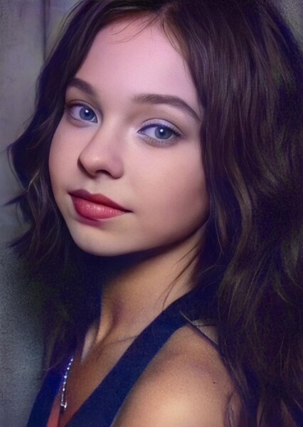 Emma Myers photo
