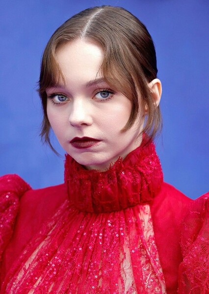 Emma Myers photo