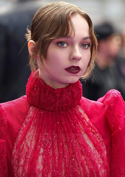 Emma Myers photo