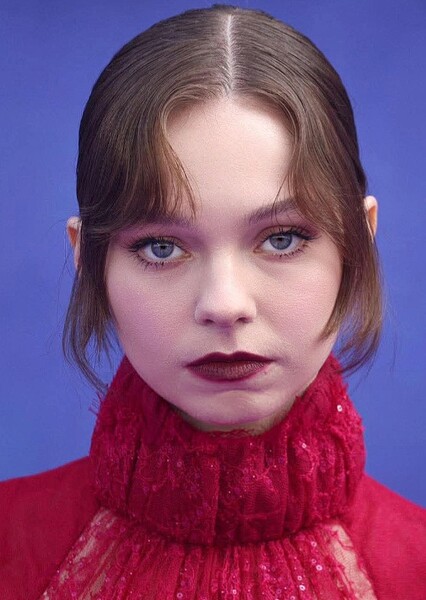 Emma Myers photo