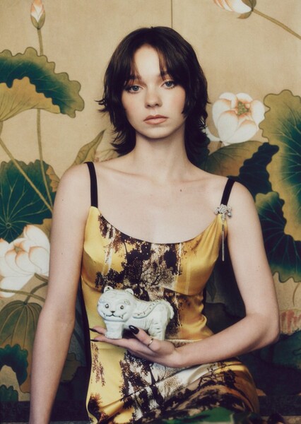 Emma Myers photo