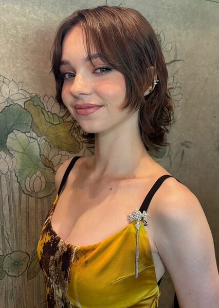 Emma Myers photo