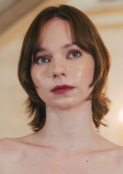 Emma Myers photo