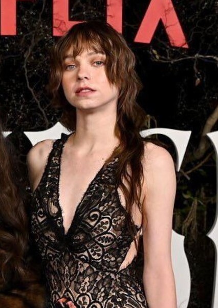Emma Myers photo
