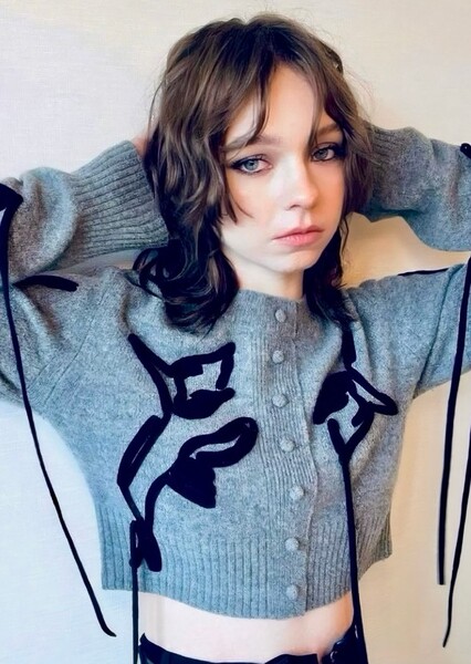 Emma Myers photo