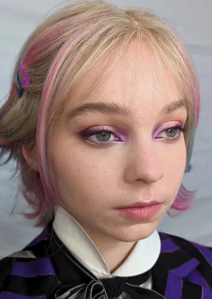 Emma Myers photo