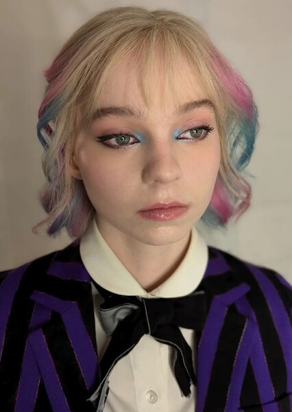 Emma Myers photo