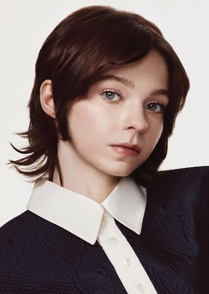 Emma Myers photo