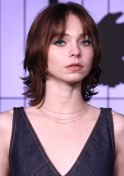 Emma Myers photo