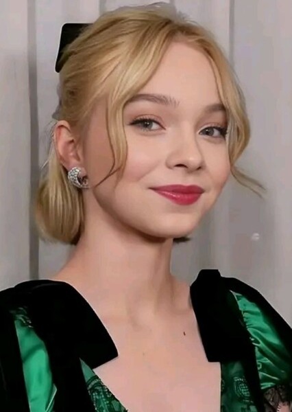 Emma Myers photo