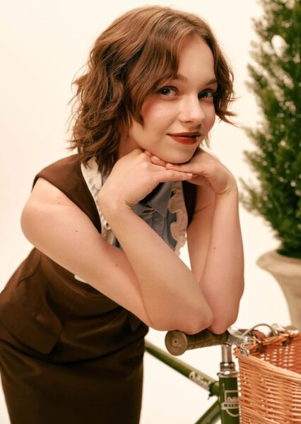 Emma Myers photo