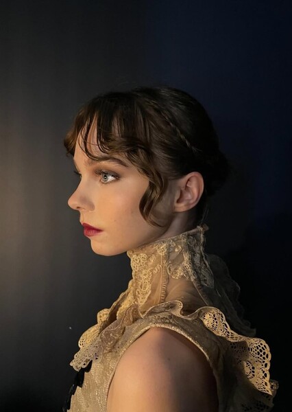 Emma Myers photo
