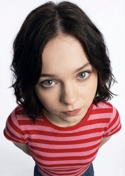 Emma Myers photo