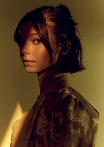 Emma Myers as Spoiler 1 in Lovely slaughter