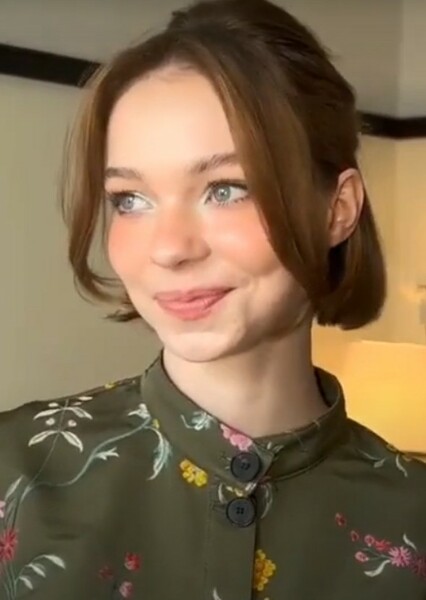 Emma Myers