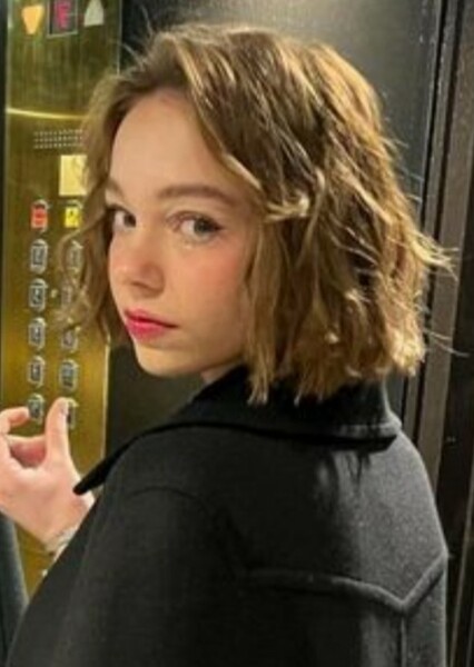 Emma Myers photo