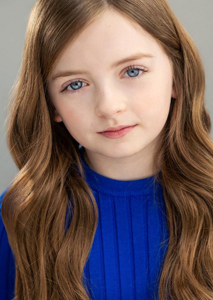Emma Oliver photo