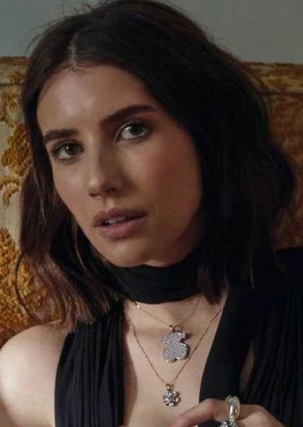 Emma Roberts photo