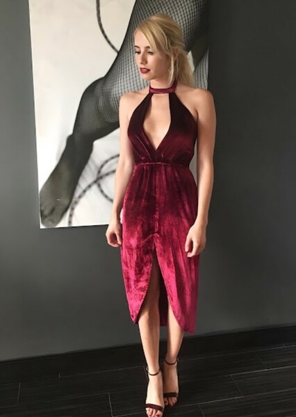 Emma Roberts photo