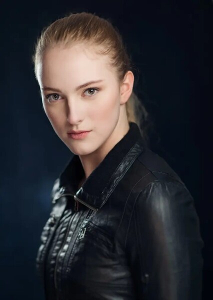 Emma Schellenberg photo