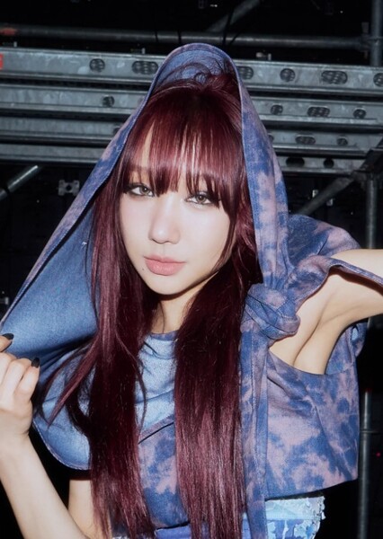 Emma Song photo